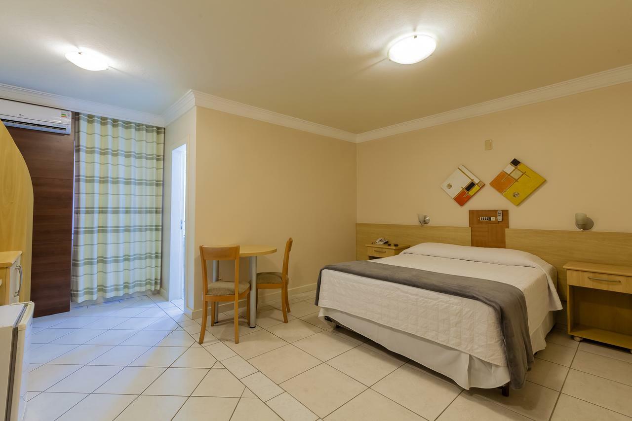 Tri Hotel Executive Criciuma 部屋 写真