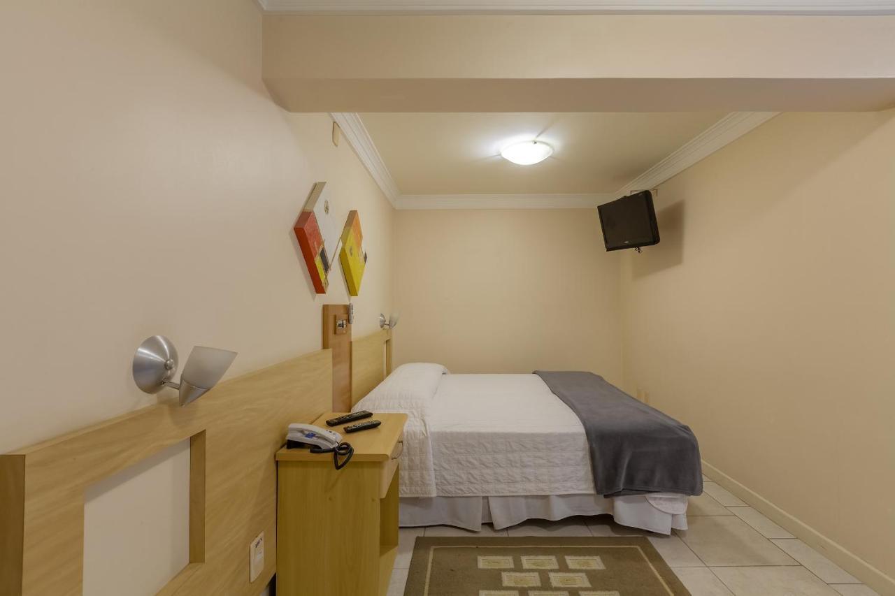 Tri Hotel Executive Criciuma エクステリア 写真