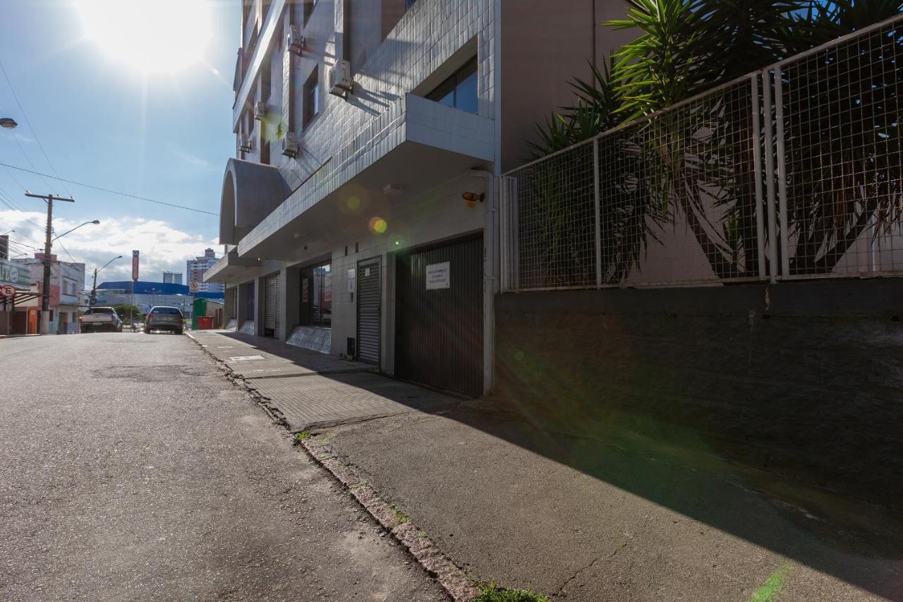 Tri Hotel Executive Criciuma エクステリア 写真